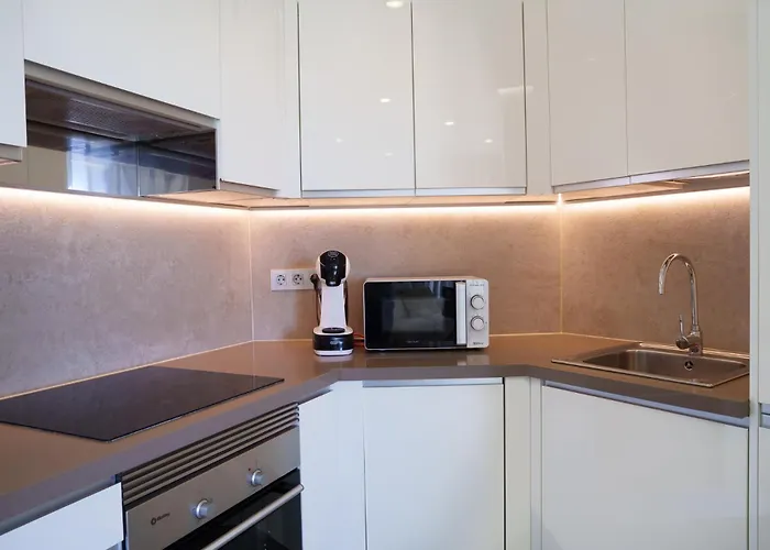 Ocean Garden El Sol 阿德耶